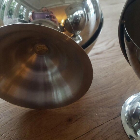 Cointreau Containers Metal Fruit Holder - Picture 4 of 4